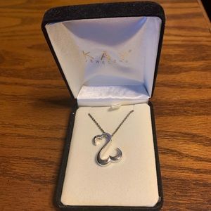 Kay Jewelers Hearts Necklace